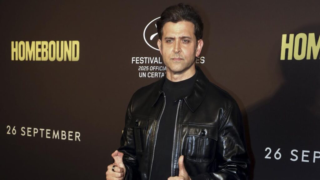Delhi HC protects Hrithik Roshan’s personality rights, directs removal of ‘objectionable posts’ on social media Delhi HC protects Hrithik Roshan’s personality rights, directs removal of ‘objectionable posts’ on social media