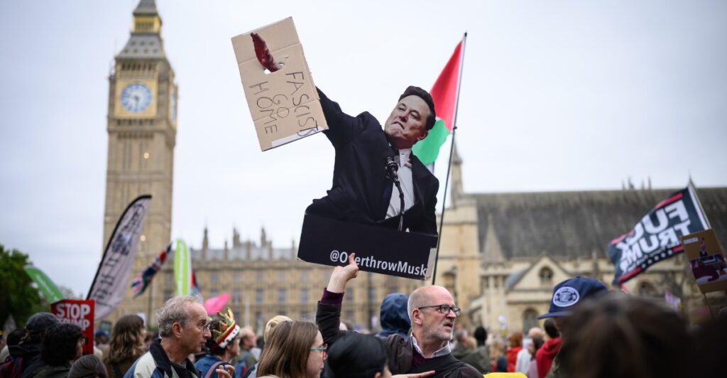 Elon Musk launches Grokipedia, a Wikipedia competitor. What could go wrong? Elon Musk launches Grokipedia, a Wikipedia competitor. What could go wrong?