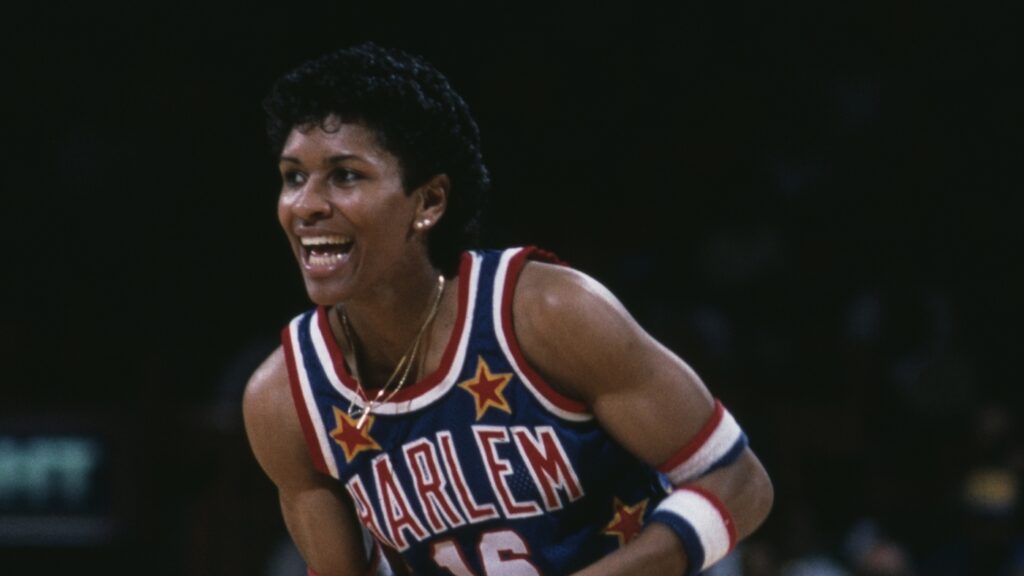 Harlem Globetrotters' Lynette Woodard became the team's first woman 40 years ago : NPR