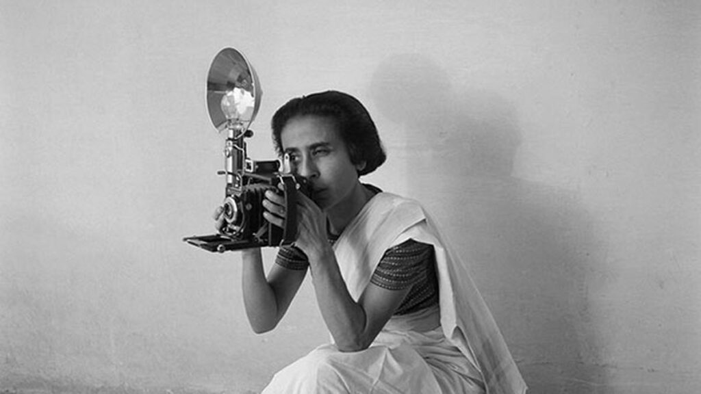 Homai Vyarawalla: the Indian lady of the lens