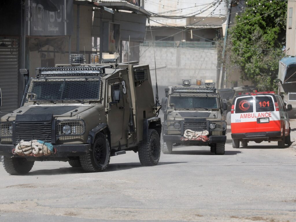 Israeli settlers burn Palestinian home, fell olive trees in West Bank | Occupied West Bank News Israeli settlers burn Palestinian home, fell olive trees in West Bank | Occupied West Bank News