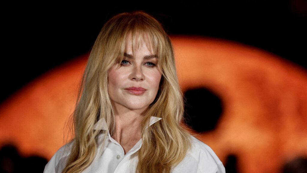 Nicole Kidman ‘keeping it positive’ after divorce from Keith Urban: Source