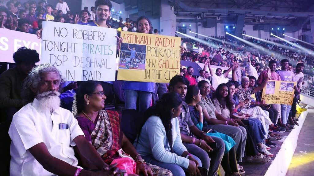 PKL | Chennai’s love for kabaddi in full view at Nehru Stadium