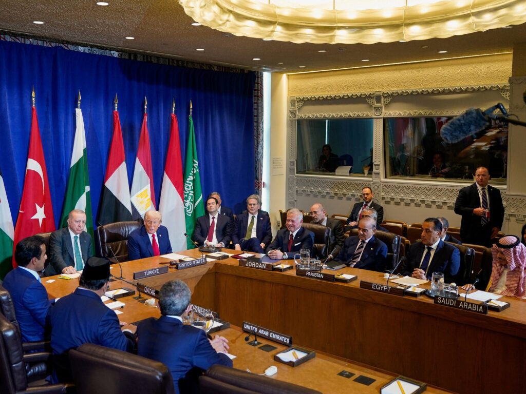 Pakistan FM says Trump’s plan to end Israel’s Gaza war was altered | Benjamin Netanyahu News