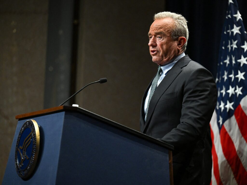 RFK Jr walks back Trump administration’s claims linking Tylenol and autism | Donald Trump News RFK Jr walks back Trump administration’s claims linking Tylenol and autism | Donald Trump News