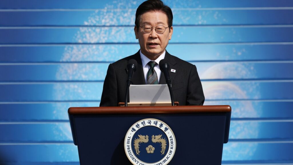 South Korea president apologises for abusive foreign adoption scheme | Child Rights News