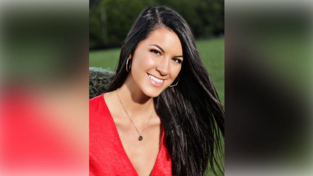 What is Charcot-Marie-Tooth disease? 911 Nashville star Isabelle Tate dies at 23 after rare disorder What is Charcot-Marie-Tooth disease? 911 Nashville star Isabelle Tate dies at 23 after rare disorder