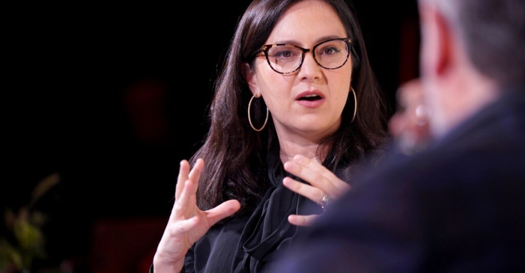 What will Bari Weiss do at CBS News? What will Bari Weiss do at CBS News?